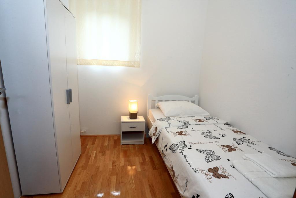 Apartment Ante Bibinje Chambre photo